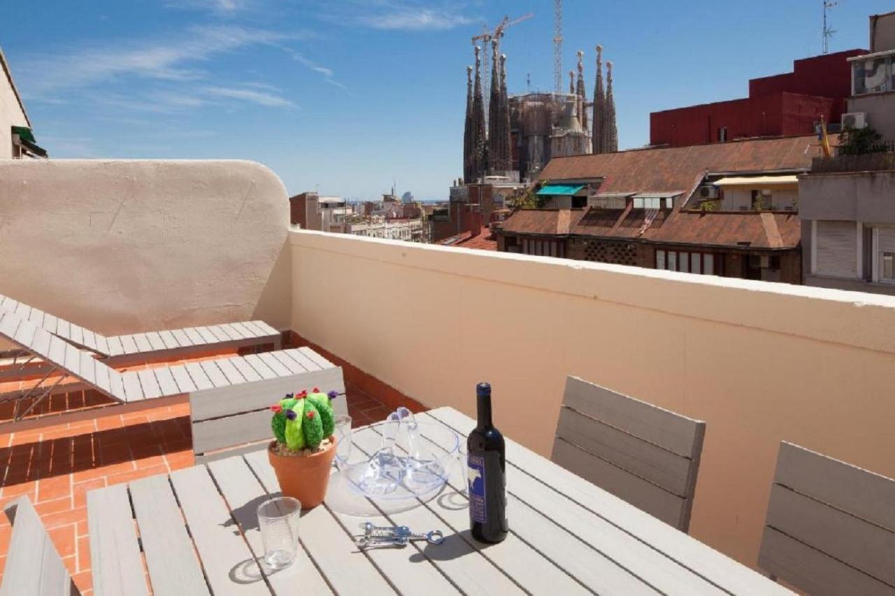 Apartament Ola Living Sagrada Familia Barcelona Zewnętrze zdjęcie
